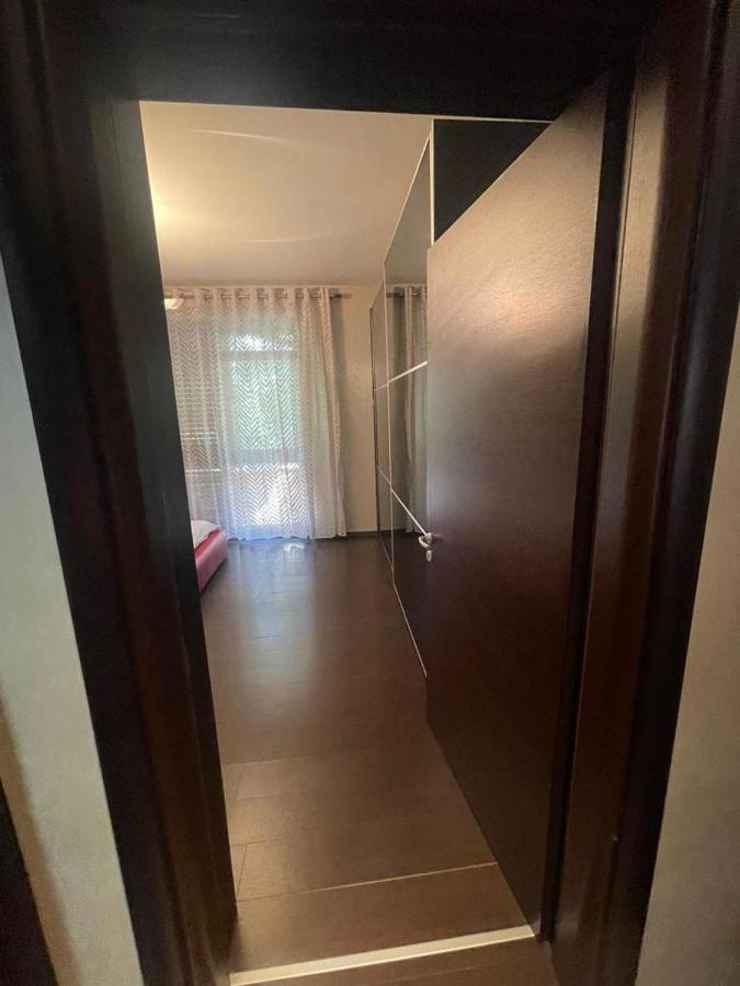 Luxury Apartment City Centre Тирана Экстерьер фото
